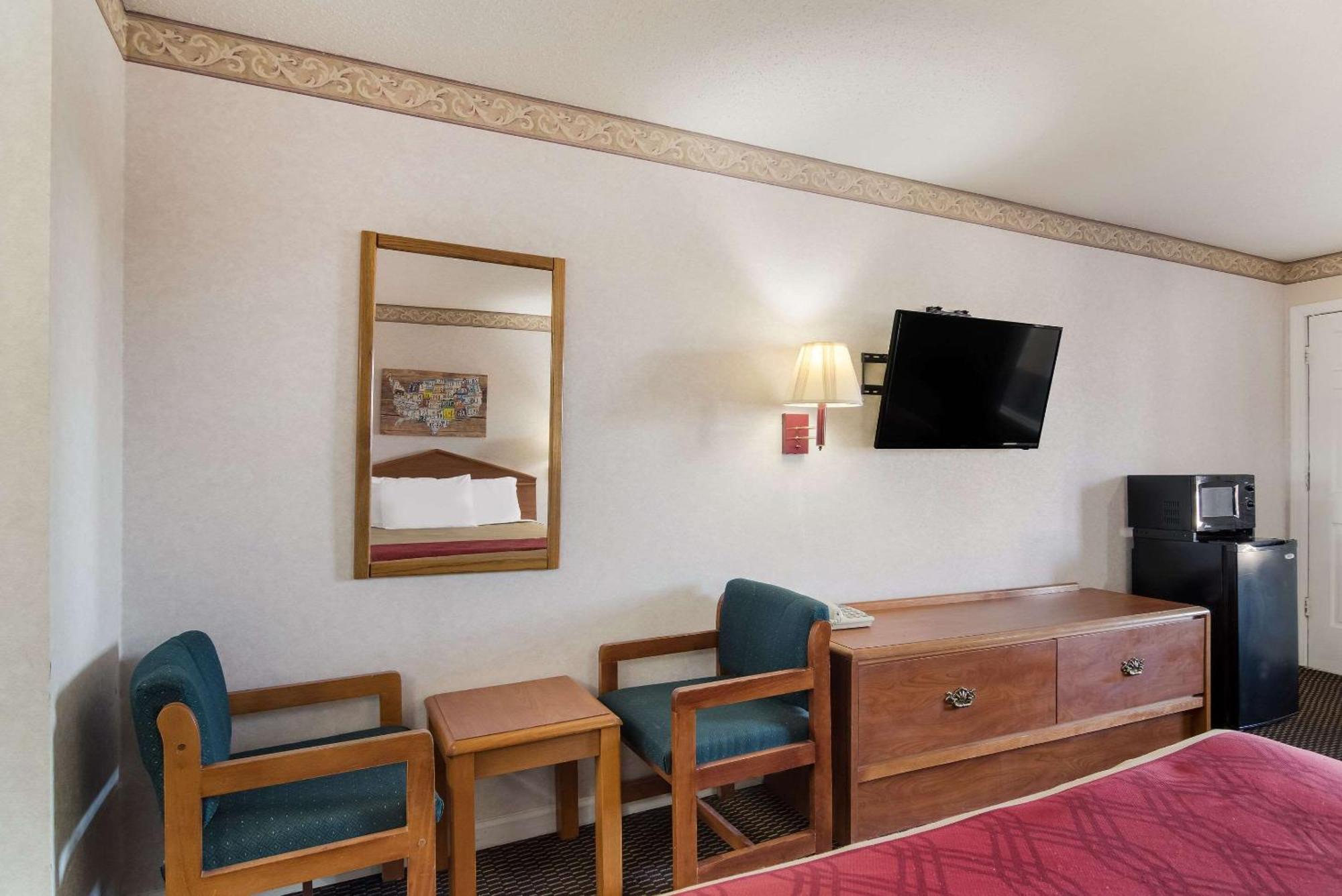 Econo Lodge Calhoun North Damascus Dış mekan fotoğraf