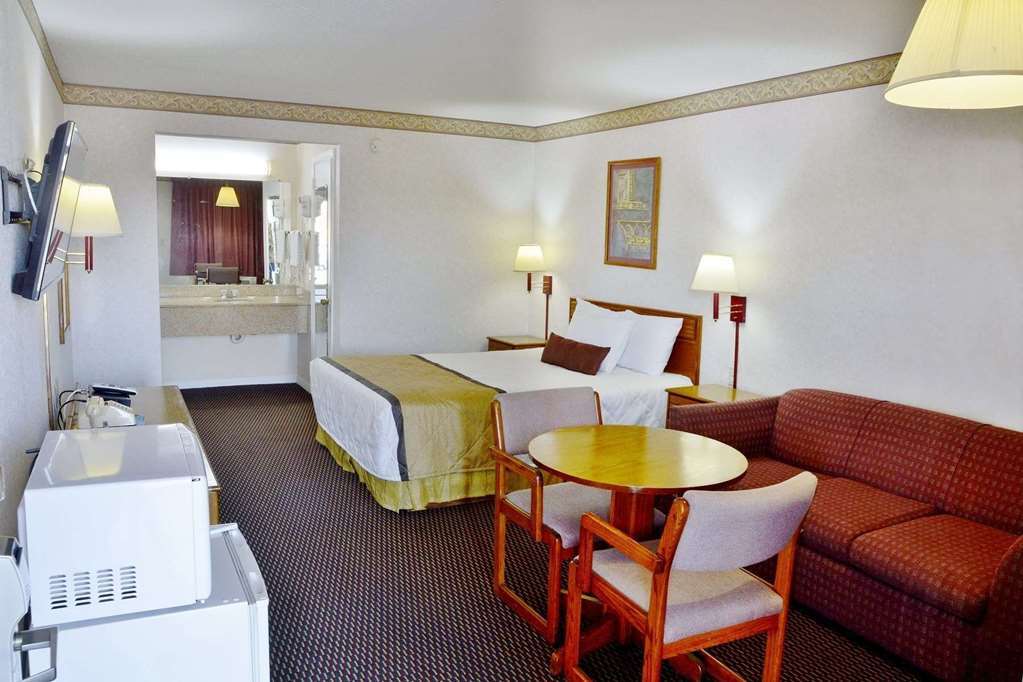 Econo Lodge Calhoun North Damascus Oda fotoğraf